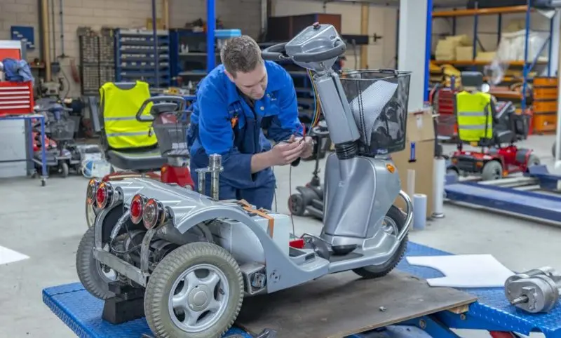 Scootmobiel onderhoud